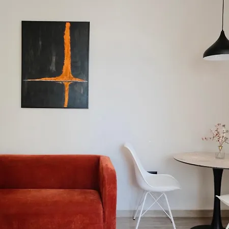 N7 Apartment *