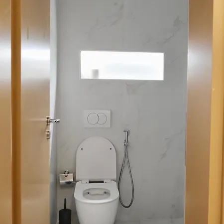 Apartment N7 *